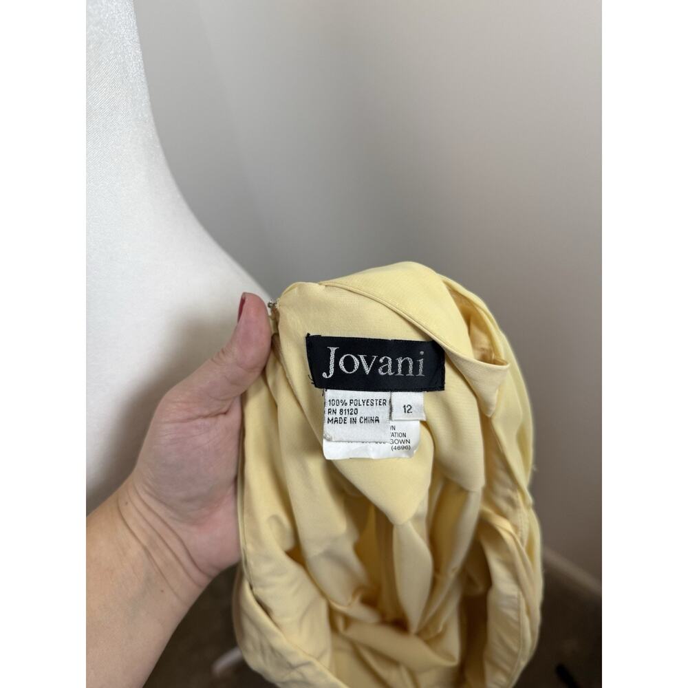 Jovani Women’s Size 12 Butter Yellow Formal Dress Gown Halter Long Classic Prom - Picture 2 of 15